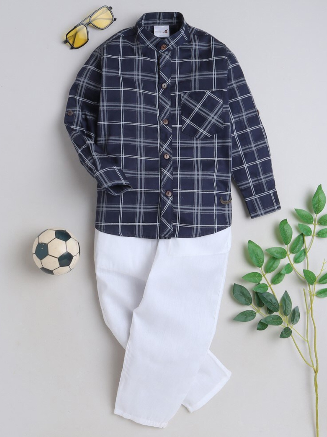

BAATCHEET Boys Checked Mandarin Collar Pure Cotton Shirt With Short, Navy blue