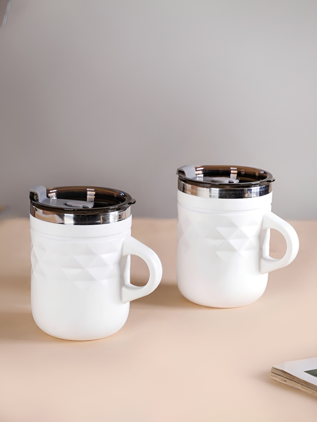 

Nestasia White 2 Pieces Textured Stainless Steel Matte Mug With Lid 400 ml