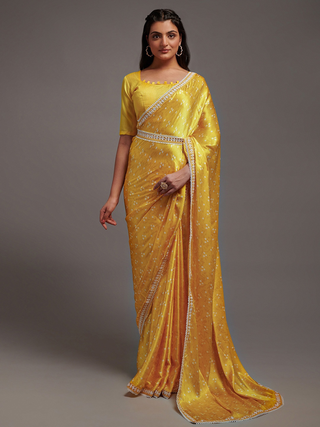 

THE52 Bandhani Sequinned Belted Bandhani Saree, Yellow