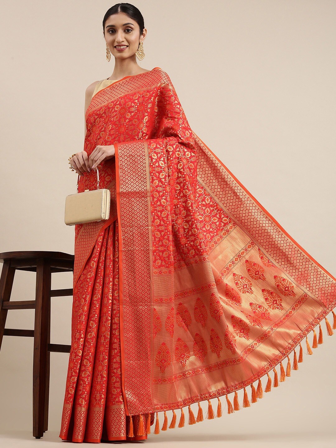 

LeeliPeeri Designer Woven Design Zari Banarasi Saree, Red