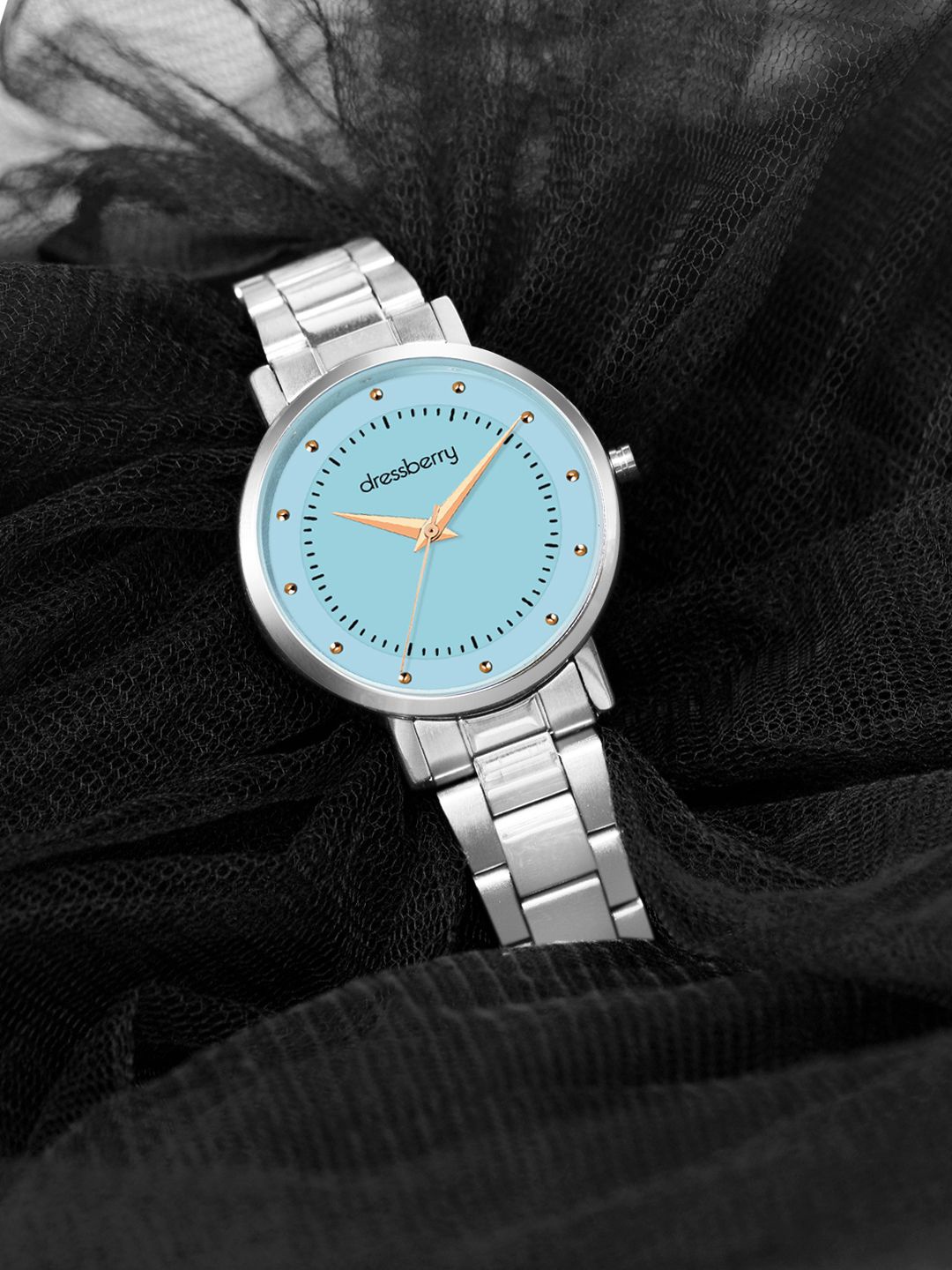 

DressBerry Women Silver Toned Bracelet Style Straps Analogue Watch HOBDB-247-BL