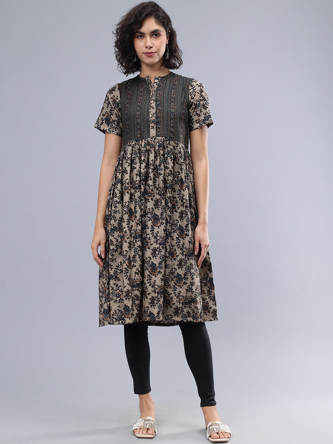 

Cot'N Soft Women Ethnic Motifs Printed Floral Kurta, Brown