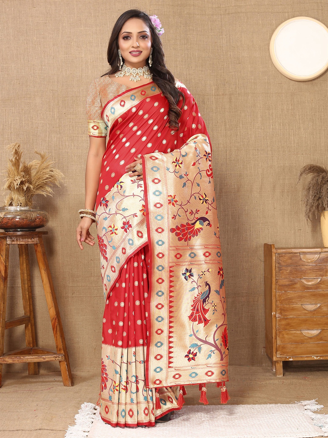 

Mitera Ethnic Motifs Zari Pure Silk Paithani Saree, Red