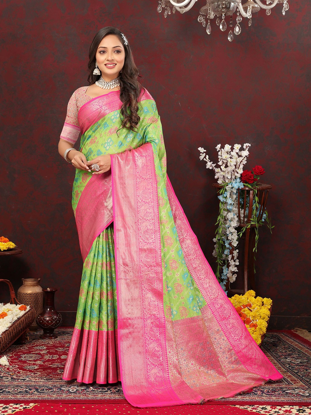 

Mitera Ethnic Motifs woven design Pure Cotton Patola Saree, Green
