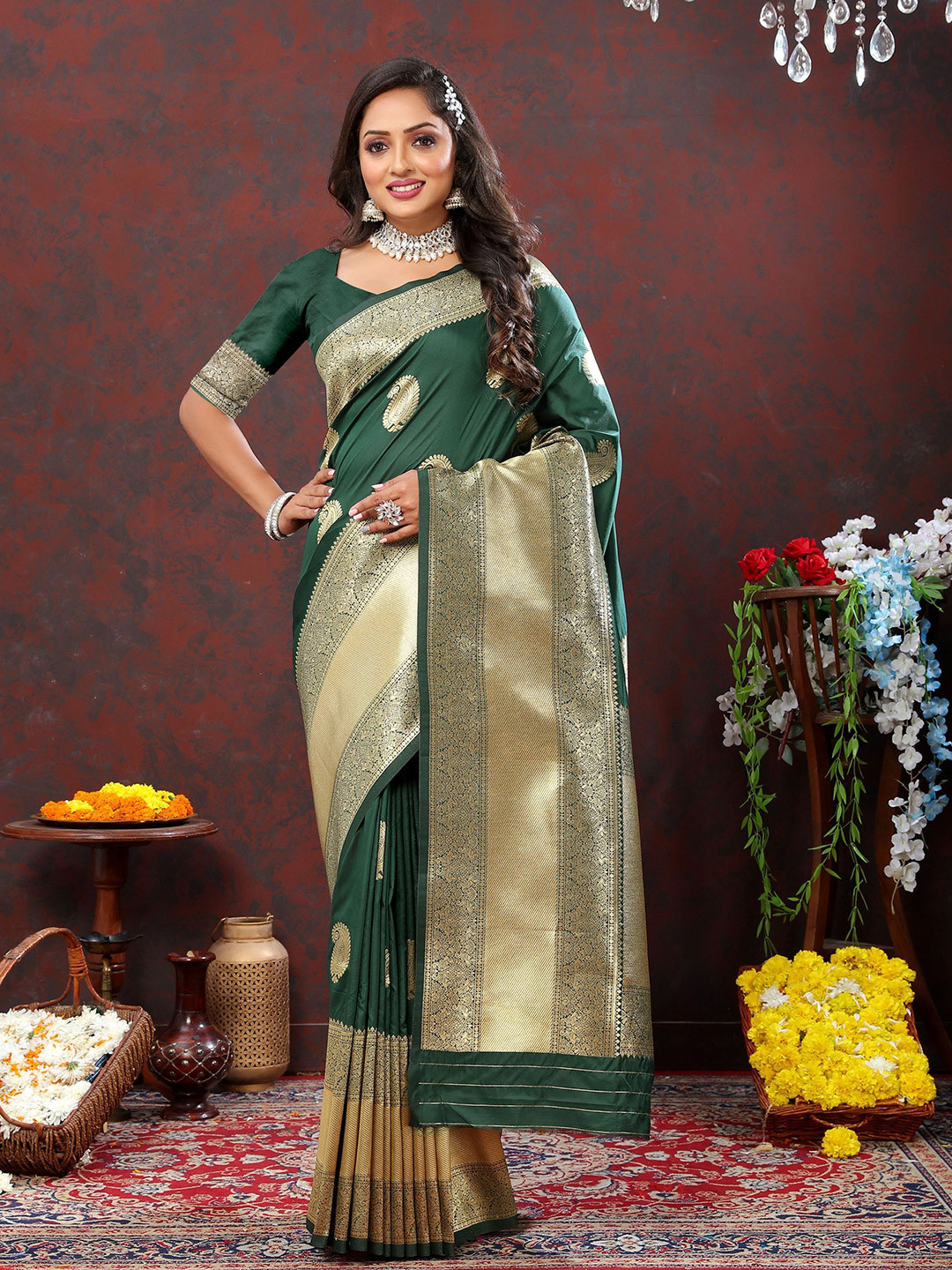 

Mitera Ethnic Motifs Zari Pure Silk Banarasi Saree, Green