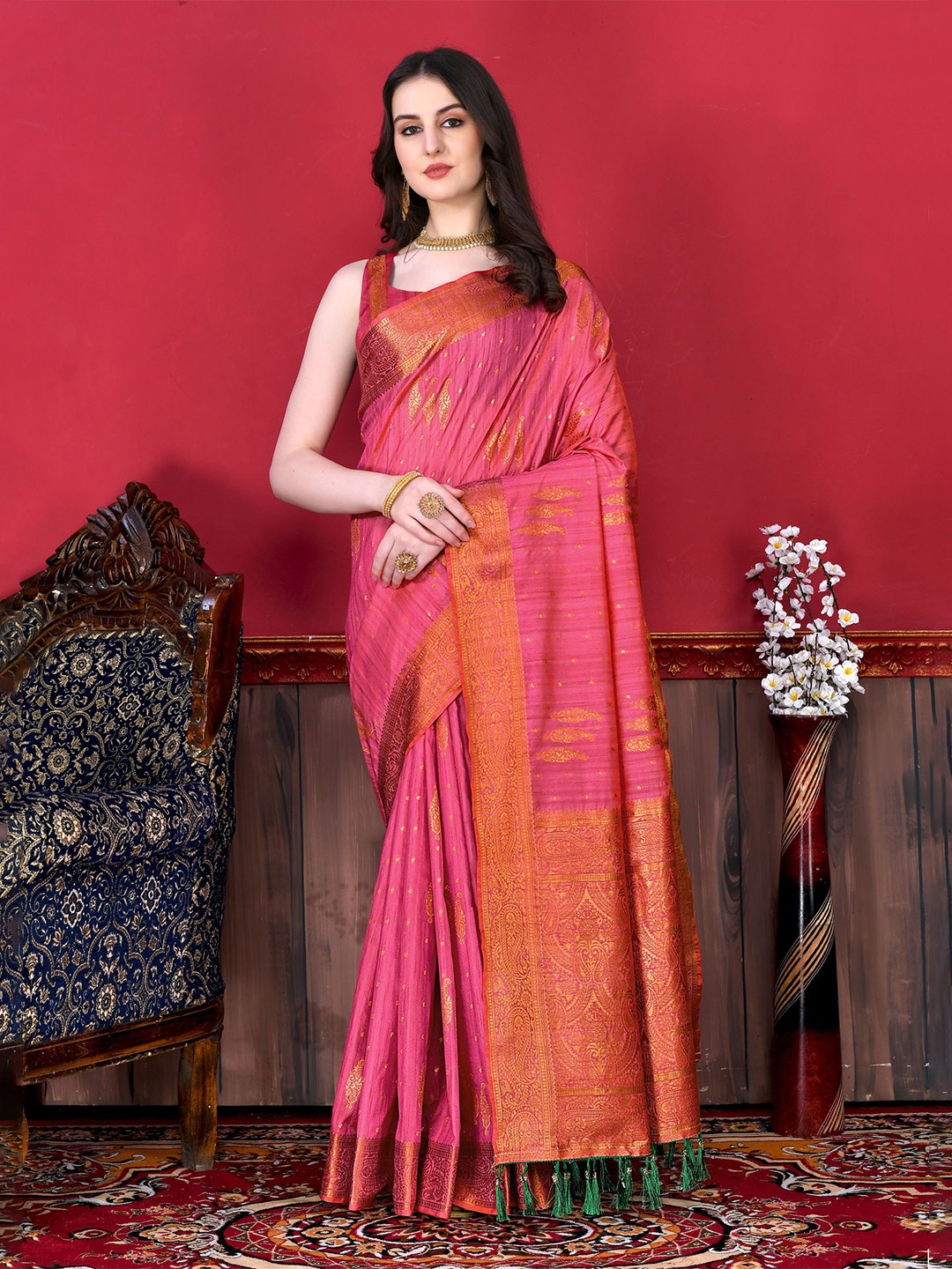 

Mitera Ethnic Motifs Zari Pure Silk Banarasi Saree, Pink