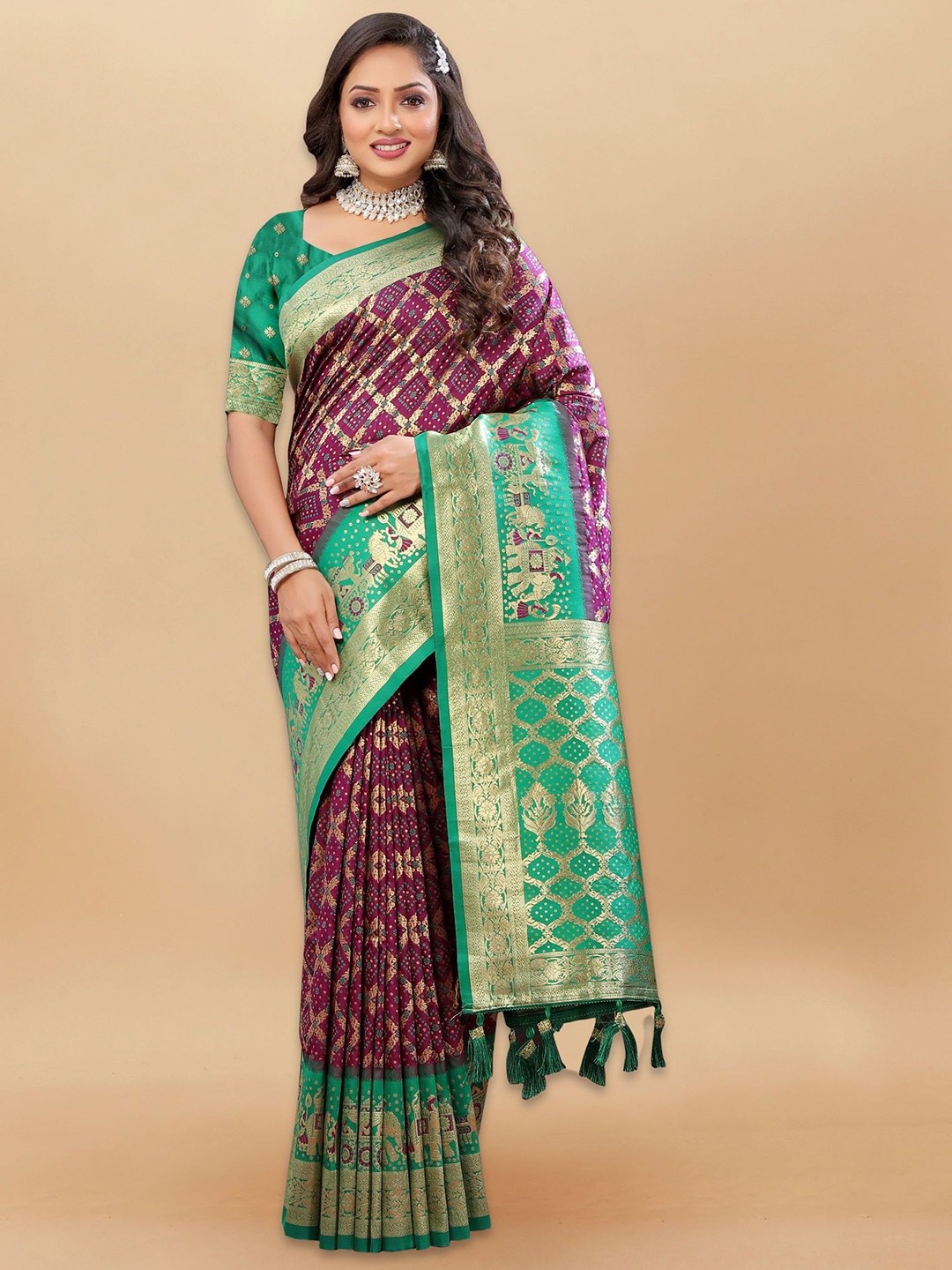 

Mitera Ethnic Motifs woven design Pure Silk Patola Saree, Purple