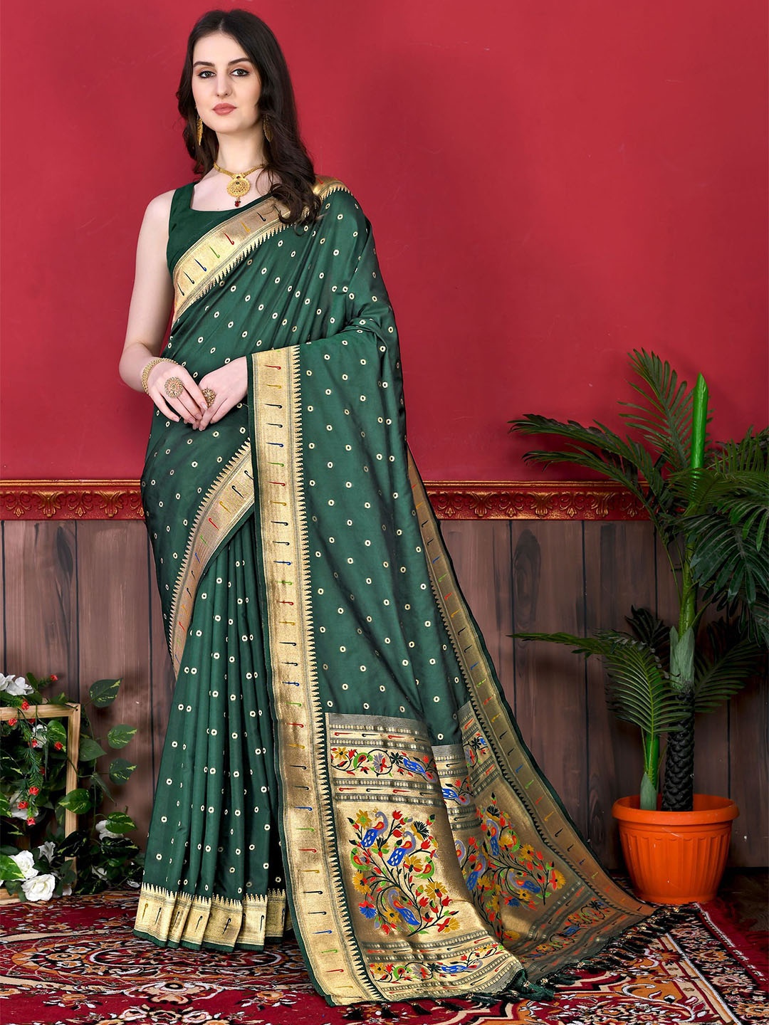 

Mitera Ethnic Motifs Zari Pure Silk Paithani Saree, Green
