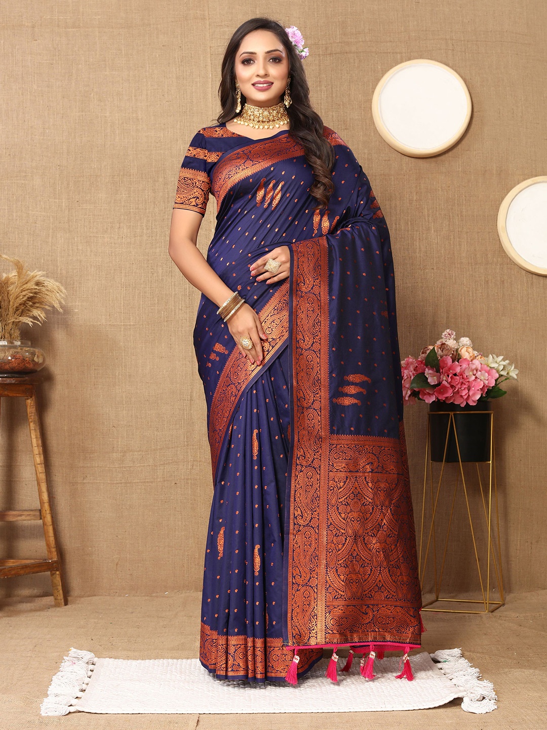 

Mitera Paisley Zari Pure Silk Banarasi Saree, Navy blue