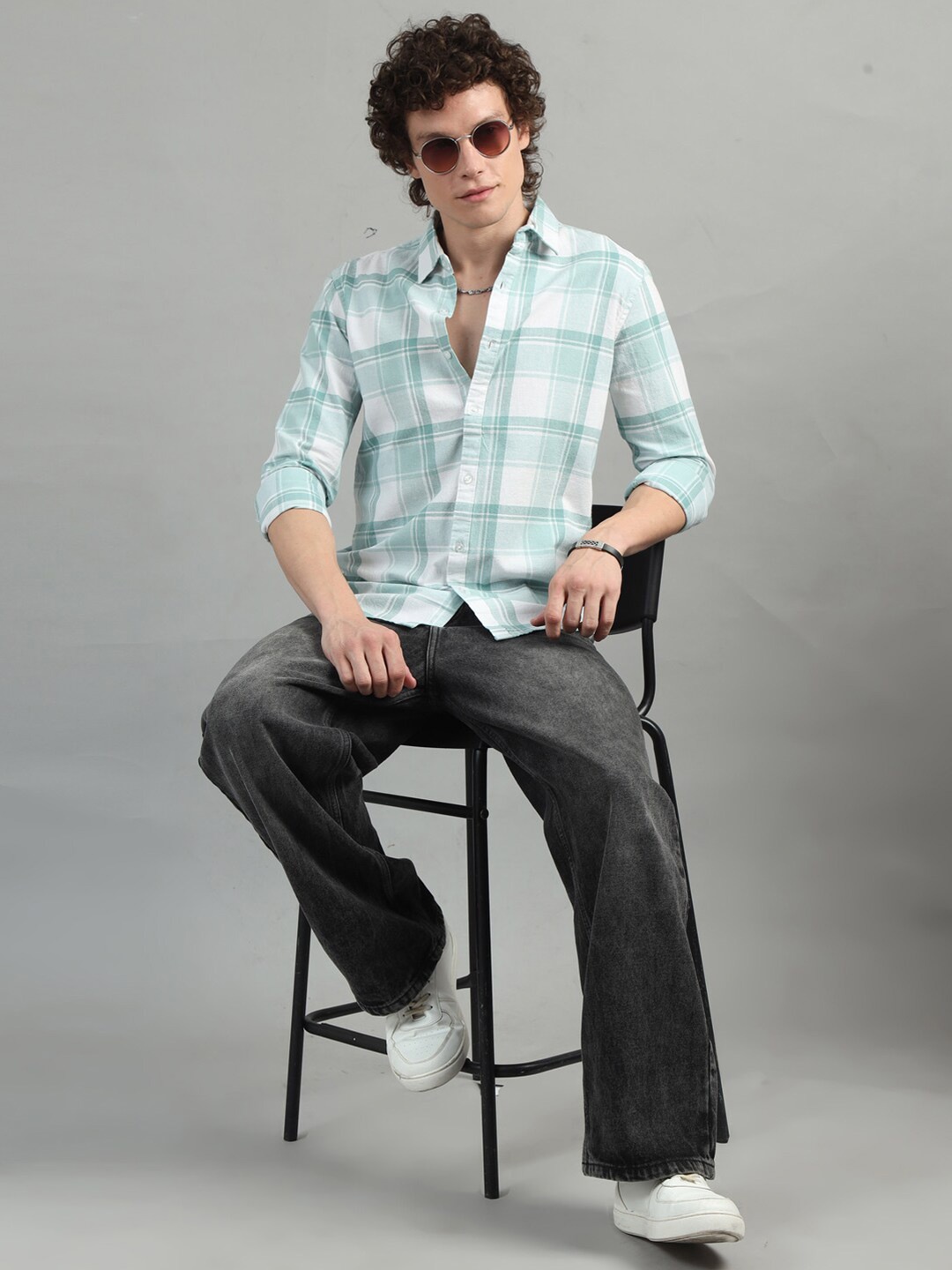 

Bushirt Men Classic Tartan Checks Opaque Checked Casual Shirt, Green