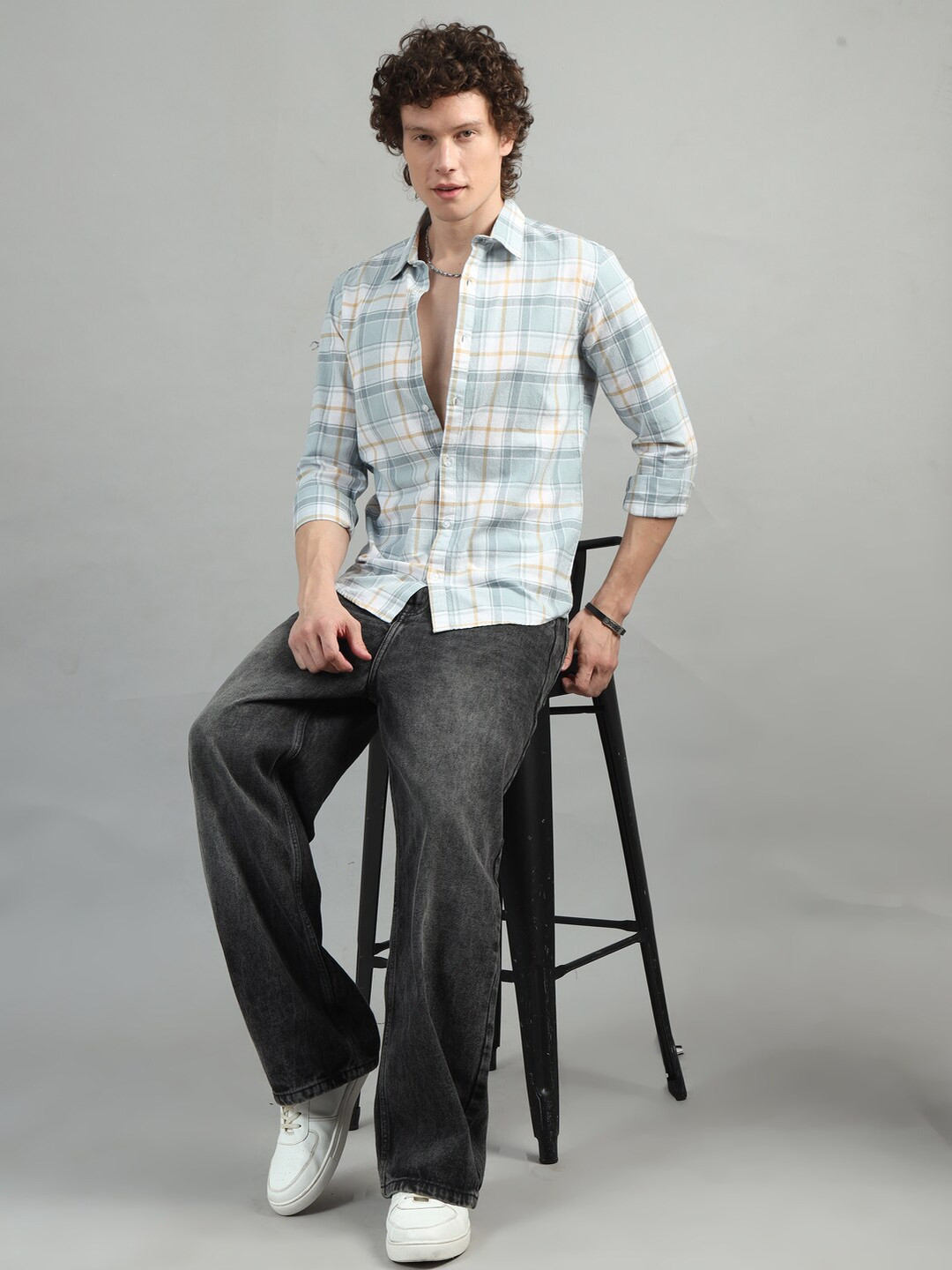 

Bushirt Men Classic Tartan Checks Opaque Checked Casual Shirt, Grey