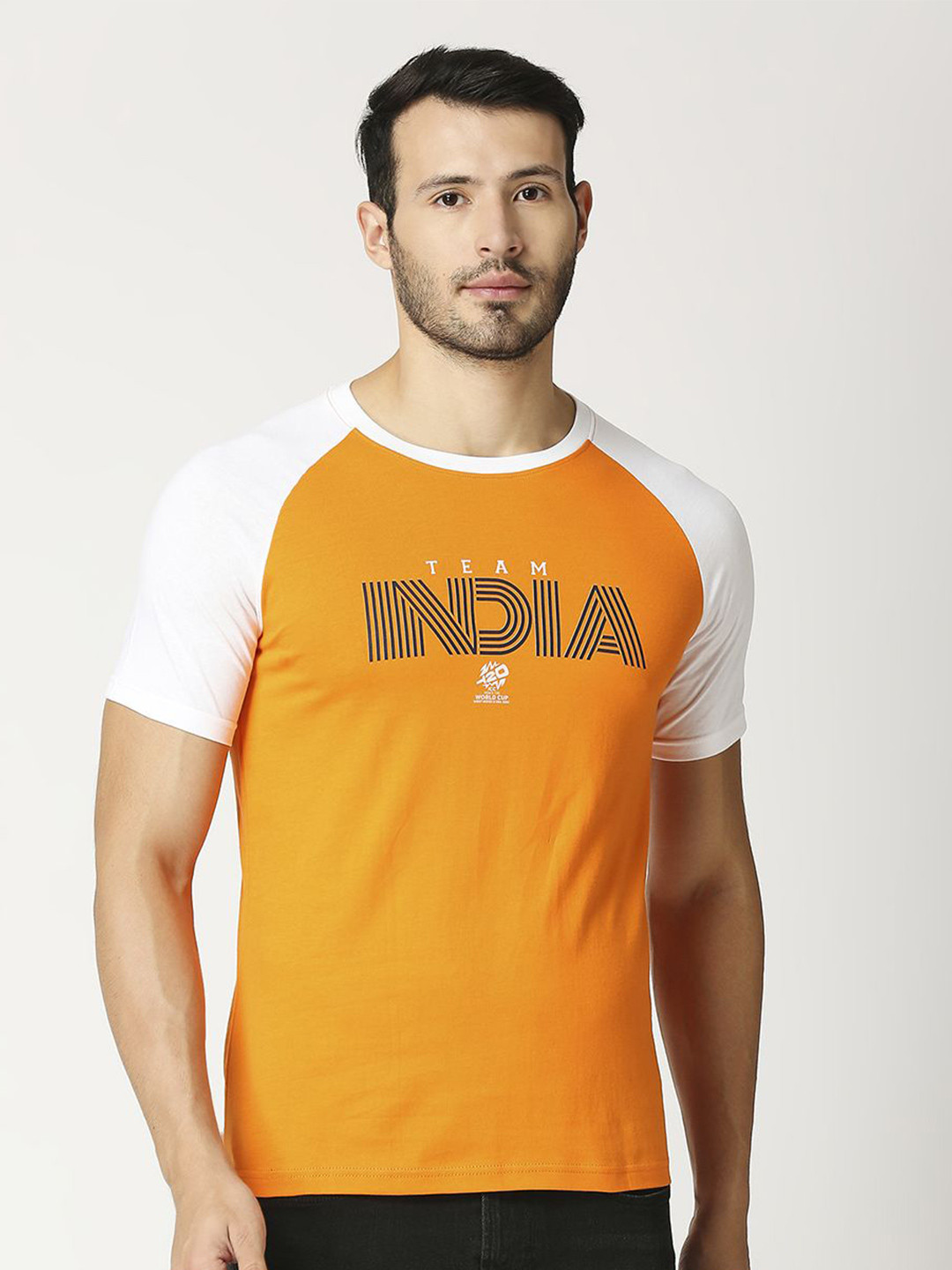 

FanCode Men Typography Colourblocked Applique T-shirt, Orange