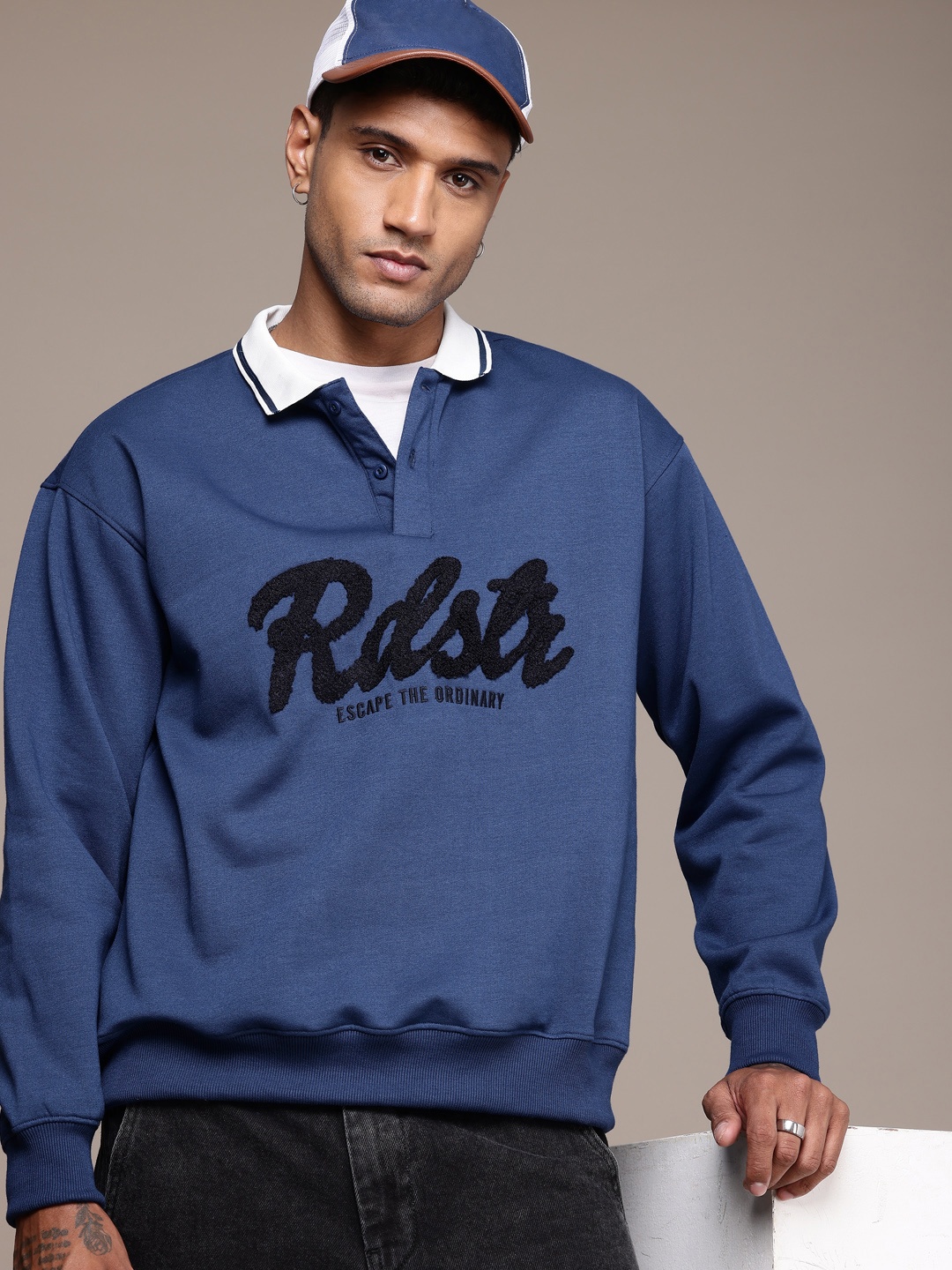 

The Roadster Life Co. Applique Detailed Sweatshirt, Blue