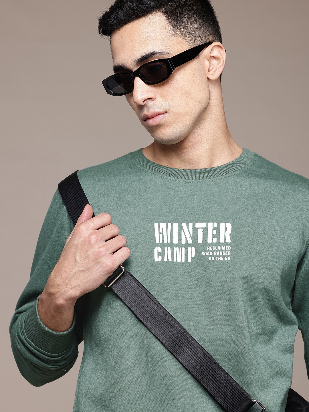 

The Roadster Lifestyle Co. Regular-Fit Typography Print Sweatshirt, Green