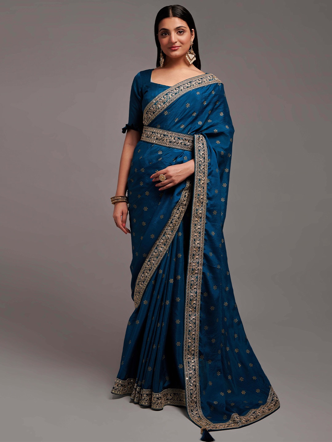 

THE52 Embellished Sequinned Belted Bandhani Saree, Teal