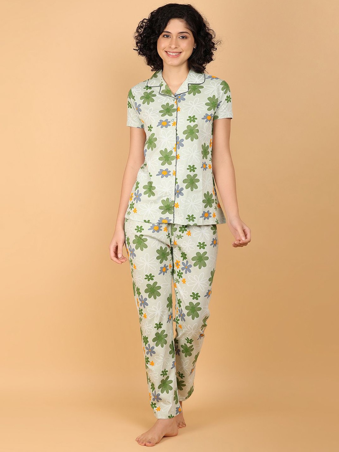 

V-Mart Floral Printed Pure Cotton Shirt With Pyjamas, Green