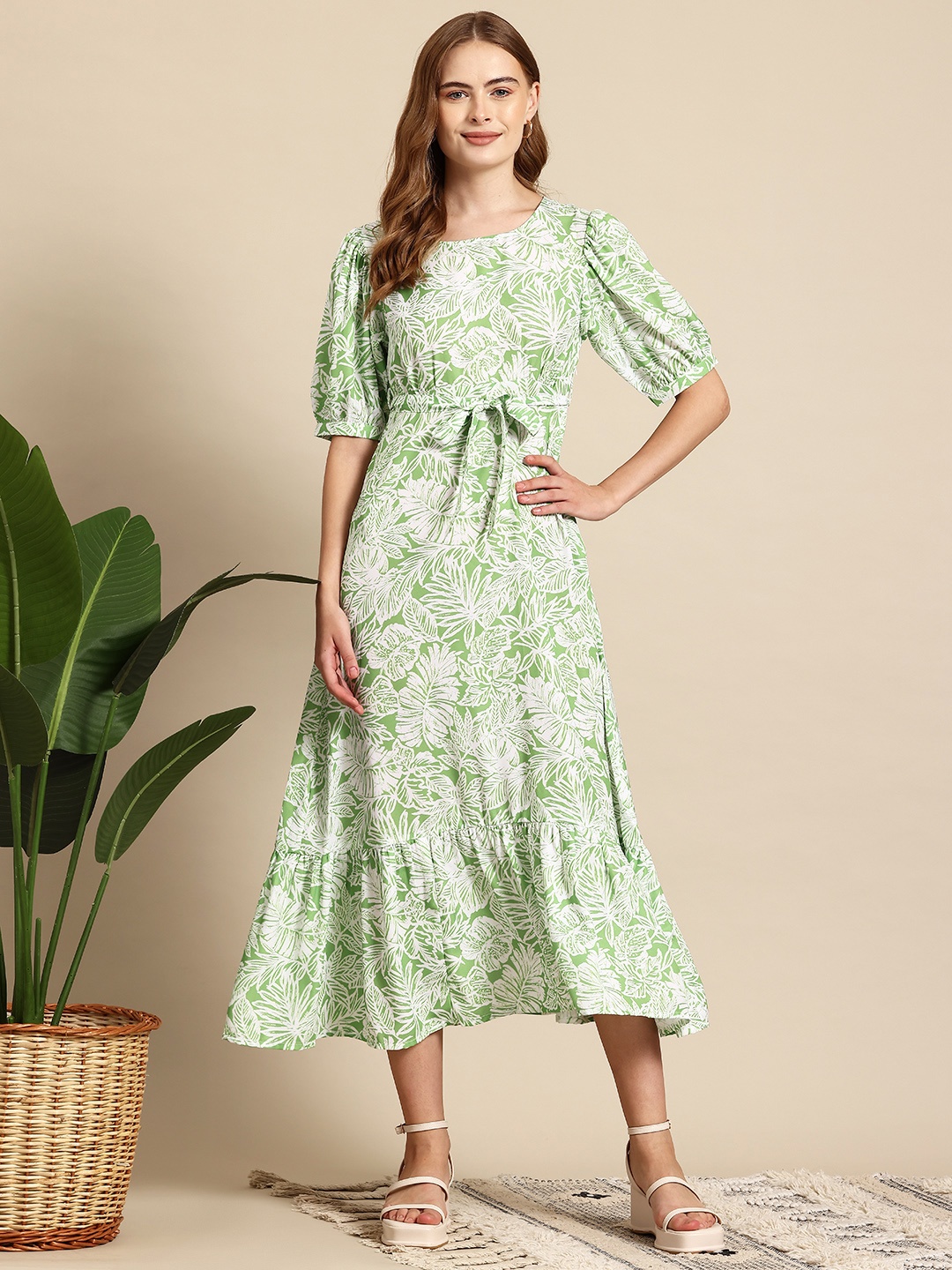 

Mast & Harbour Printed Puff Sleeves Fit & Flare Midi Dress, Green