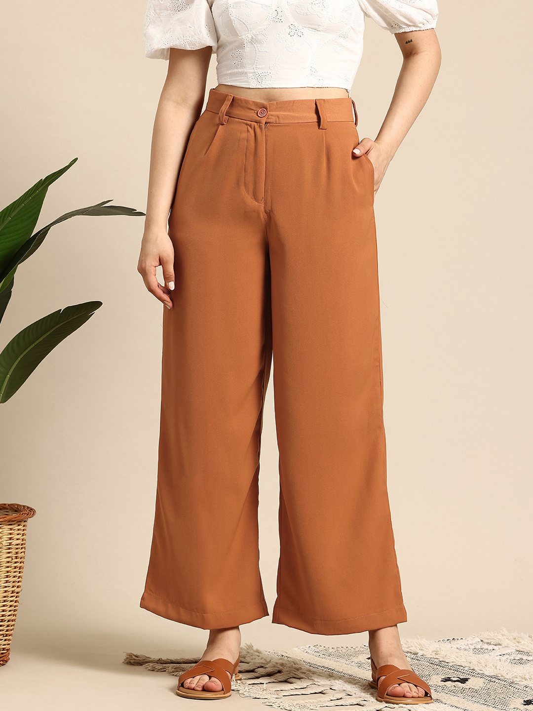 

Mast & Harbour Women Pleated Trousers, Rust
