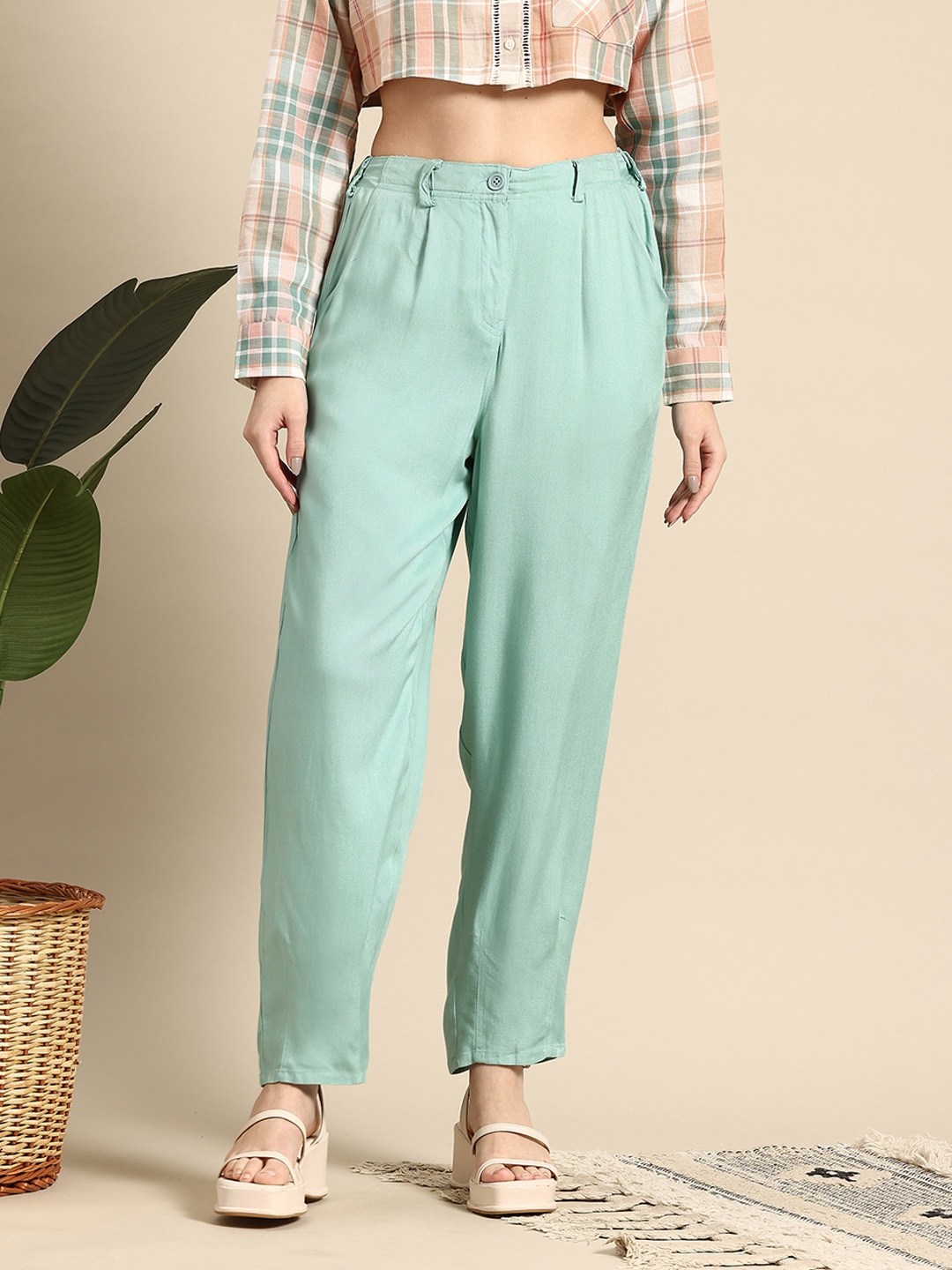 

Mast & Harbour Women Tapered Fit High-Rise Pleated Trousers, Sea green