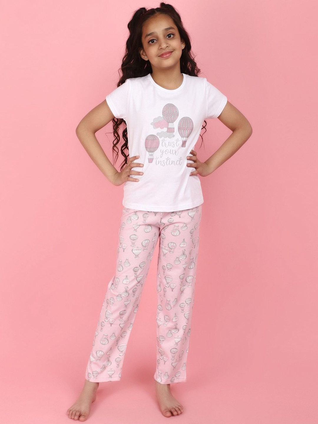 

V-Mart Girls Typography Printed Pure Cotton T-shirt & Pyjama, Pink