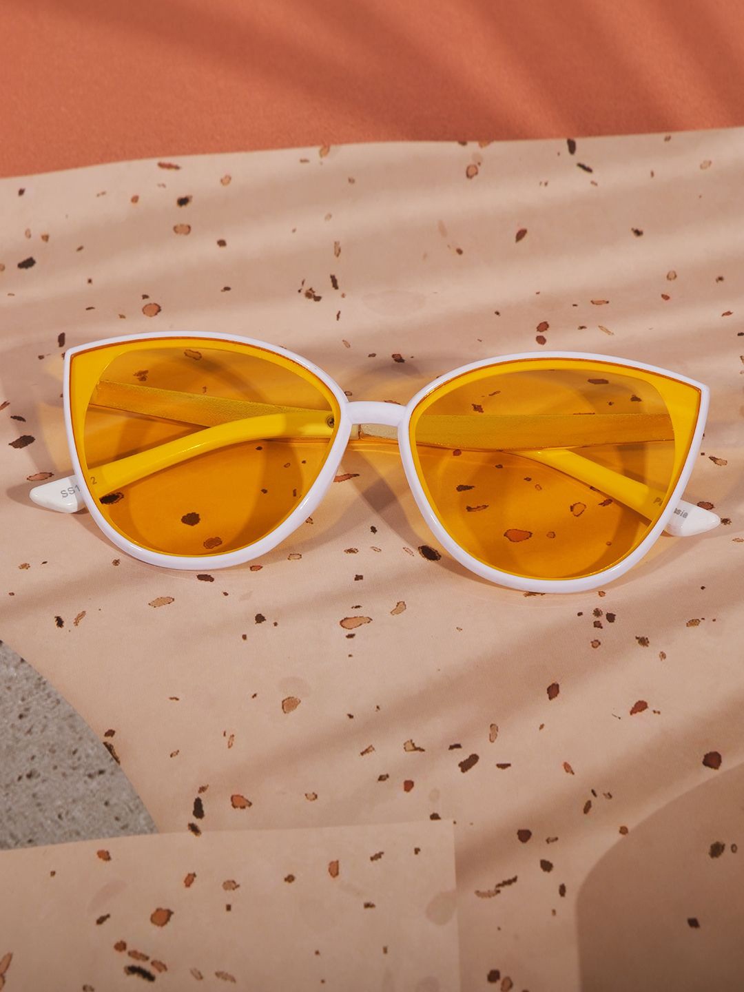 

DukieKooky Kids Cateye Sunglasses with UV Protected Lens DKSG473C, Yellow