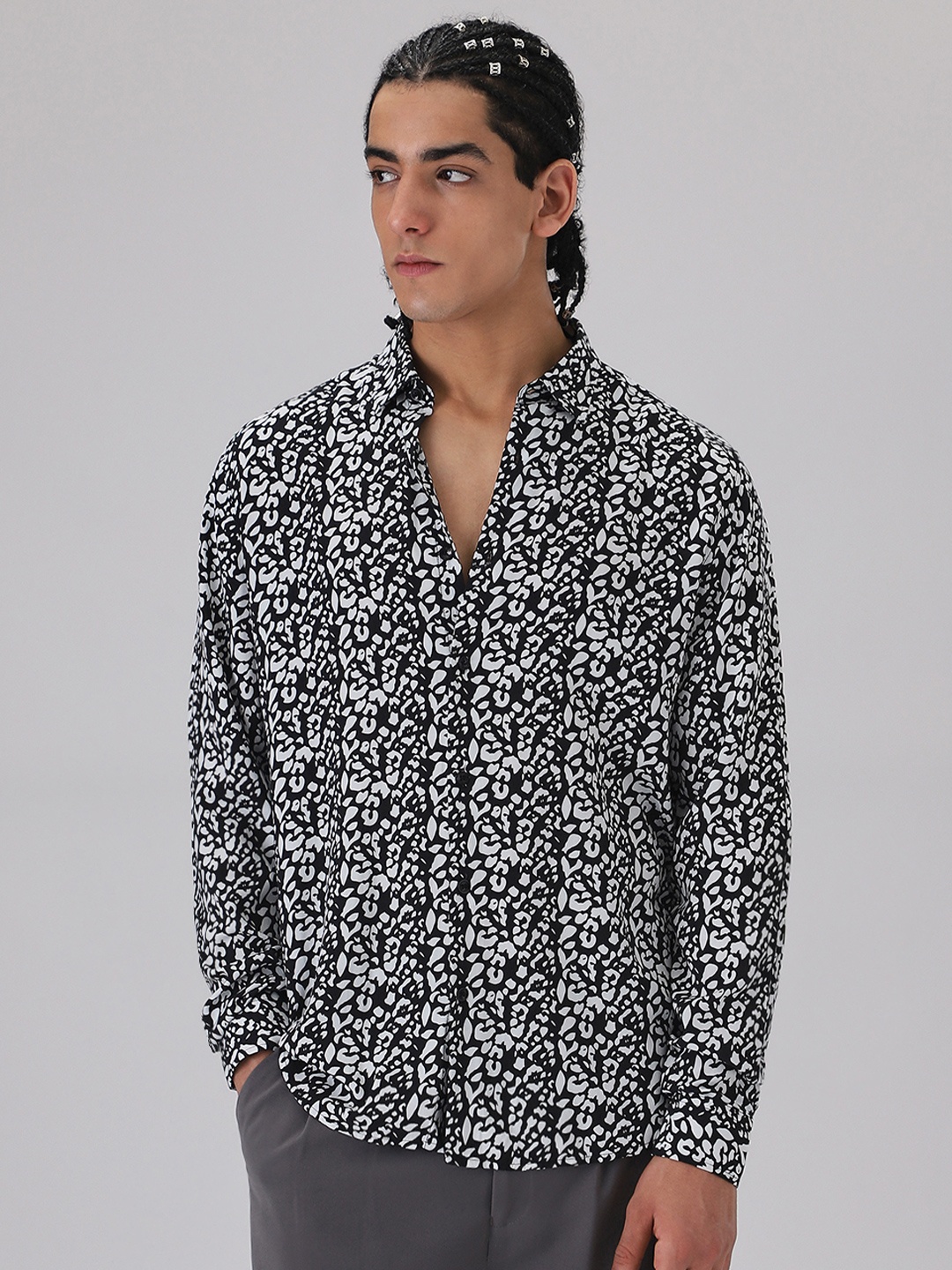

Banana Club Classic Abstract Printed Casual Shirt, Black