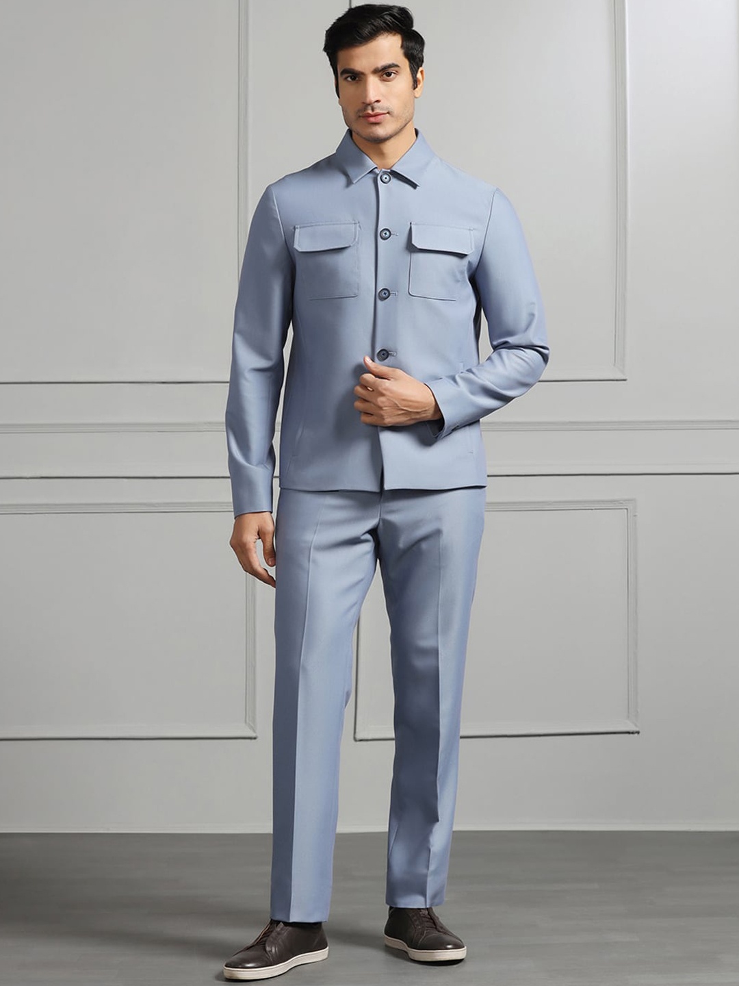 

Blackberrys Slim-Fit Single Breasted Two-Piece Formal Suit, Blue