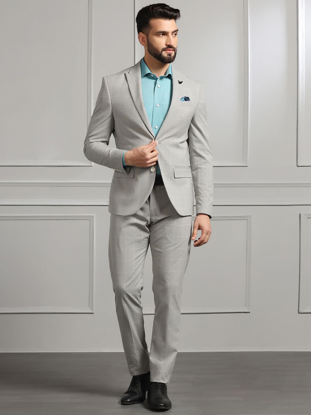 

Blackberrys Men Checked Slim-Fit Single-Breasted Two-Piece Formal Suit, Grey