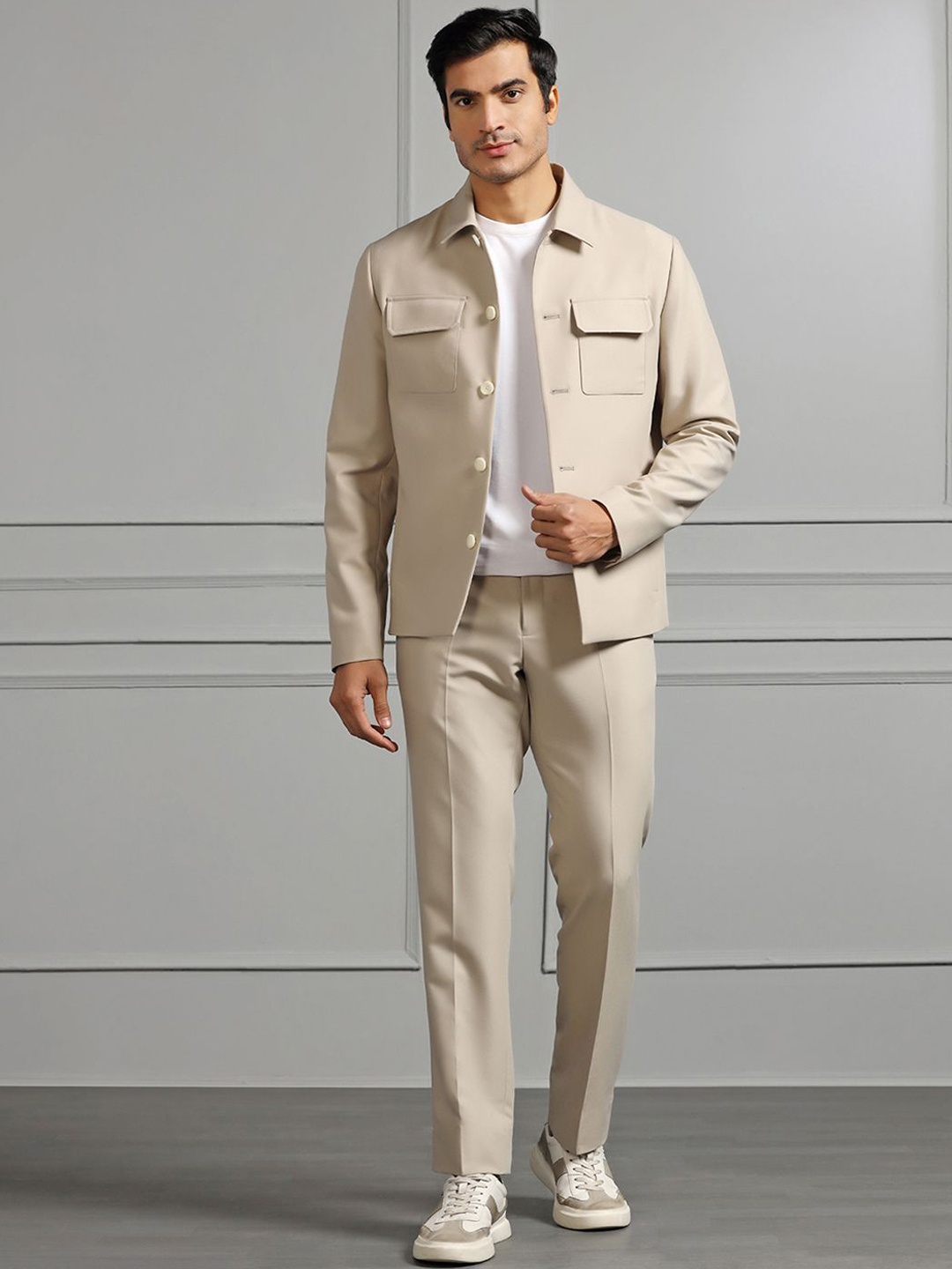 

Blackberrys Single-Breasted Slim Fit Two-Piece Party Suit, Beige