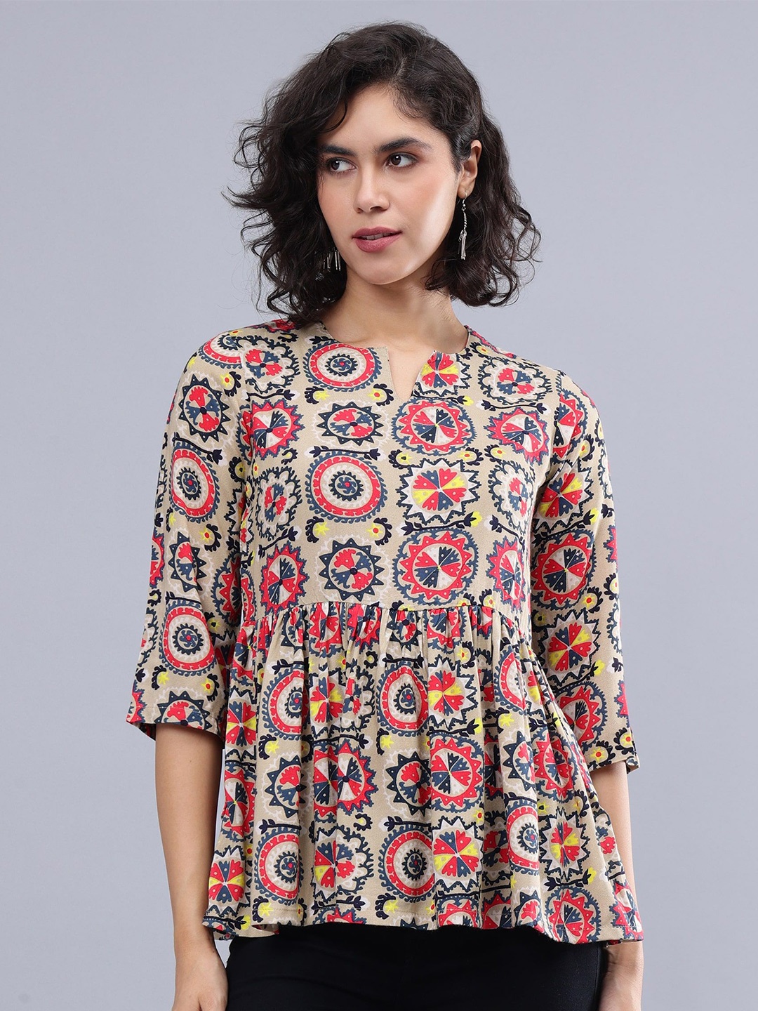 

Cot'N Soft Geometric Printed V-Neck Pure Cotton Empire A-Line Kurti, Grey