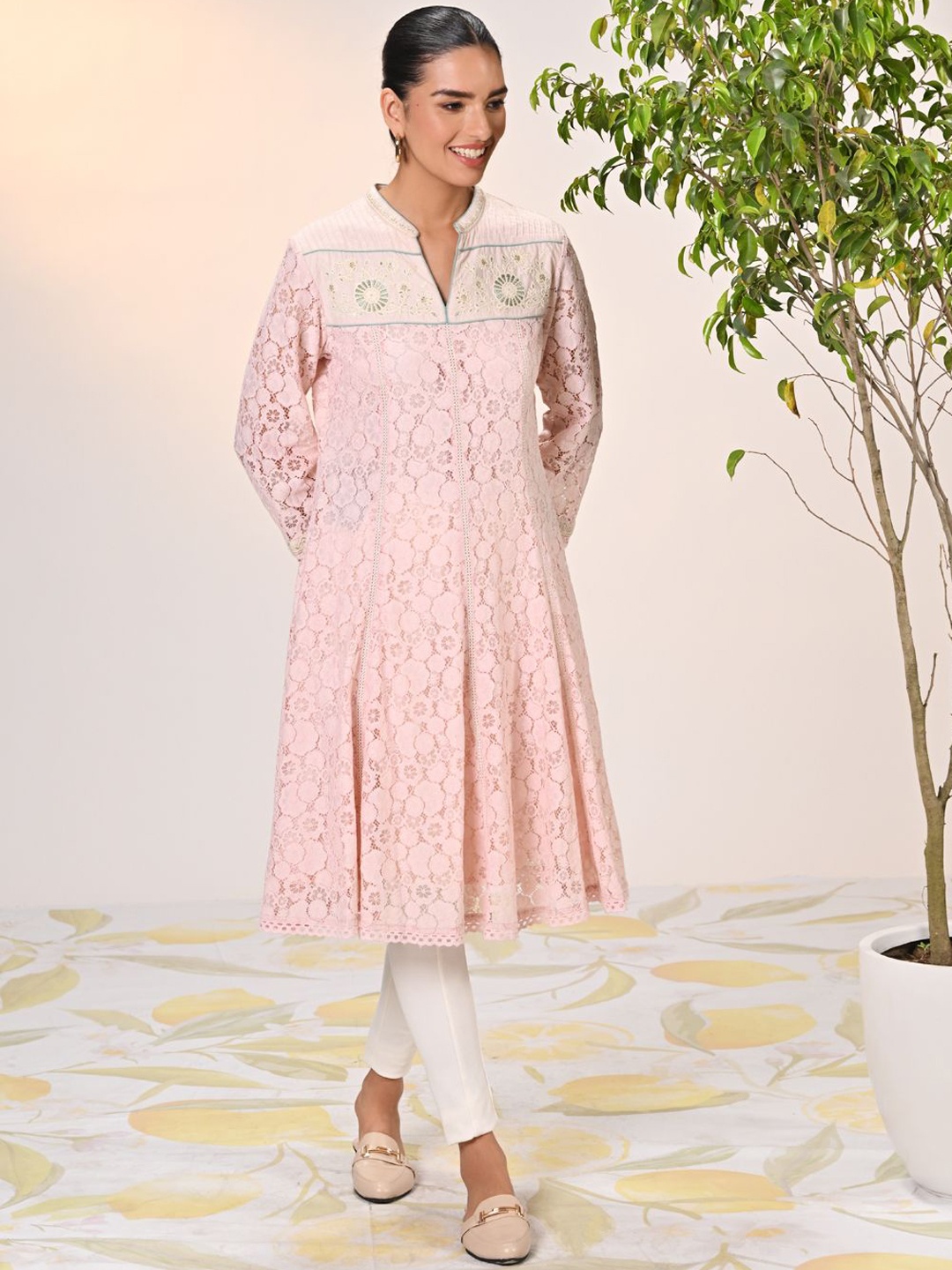 

Lakshita Women Ethnic Motifs Mandarin Collar A-line Kurta, Pink