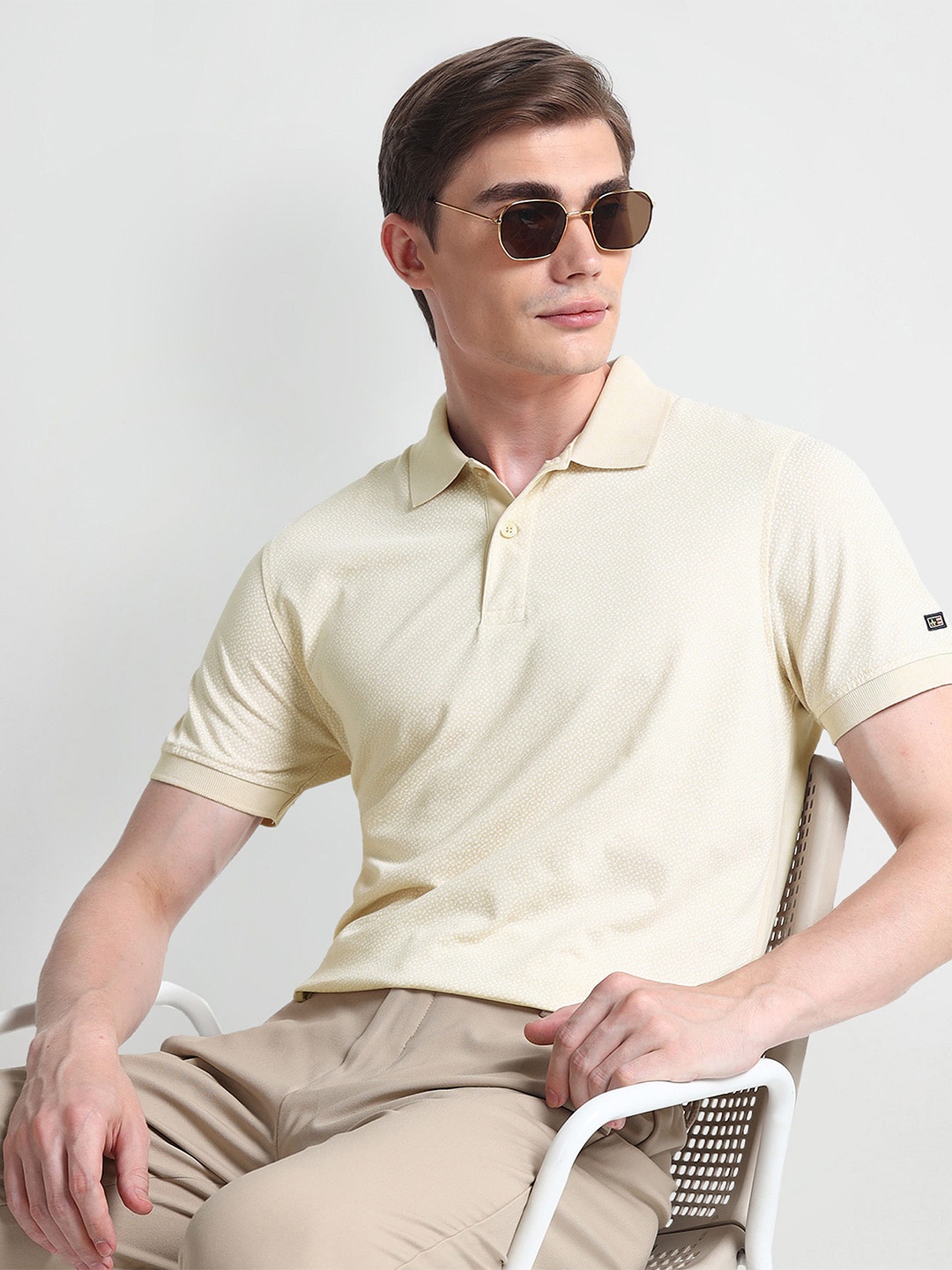 

Arrow Sport Men Polo Collar Pockets T-shirt, Beige