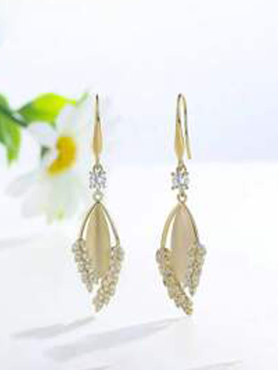 

Xivir Rose Gold-Plated Stone Studded Drop Earrings