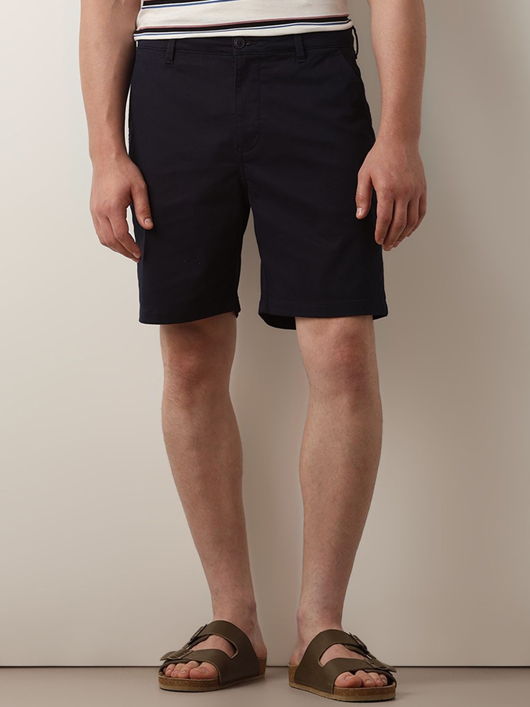 

SELECTED Solid Regular Fit Shorts, Navy blue