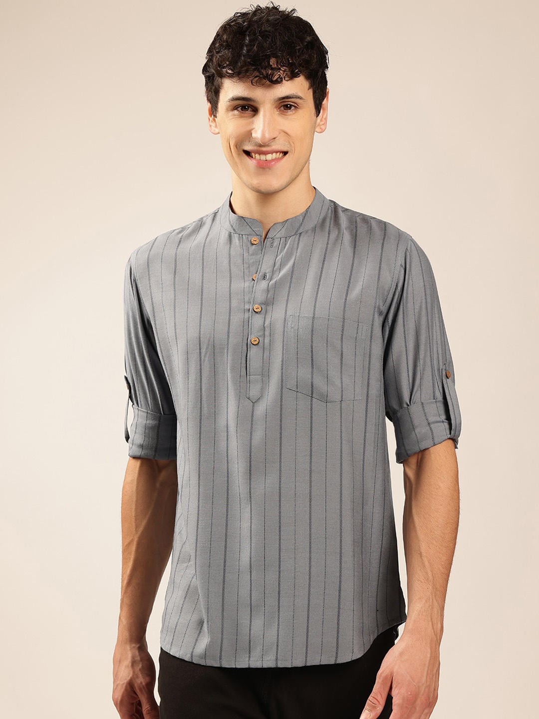 

Anouk Striped Mandarin collar Pathani Kurta, Grey