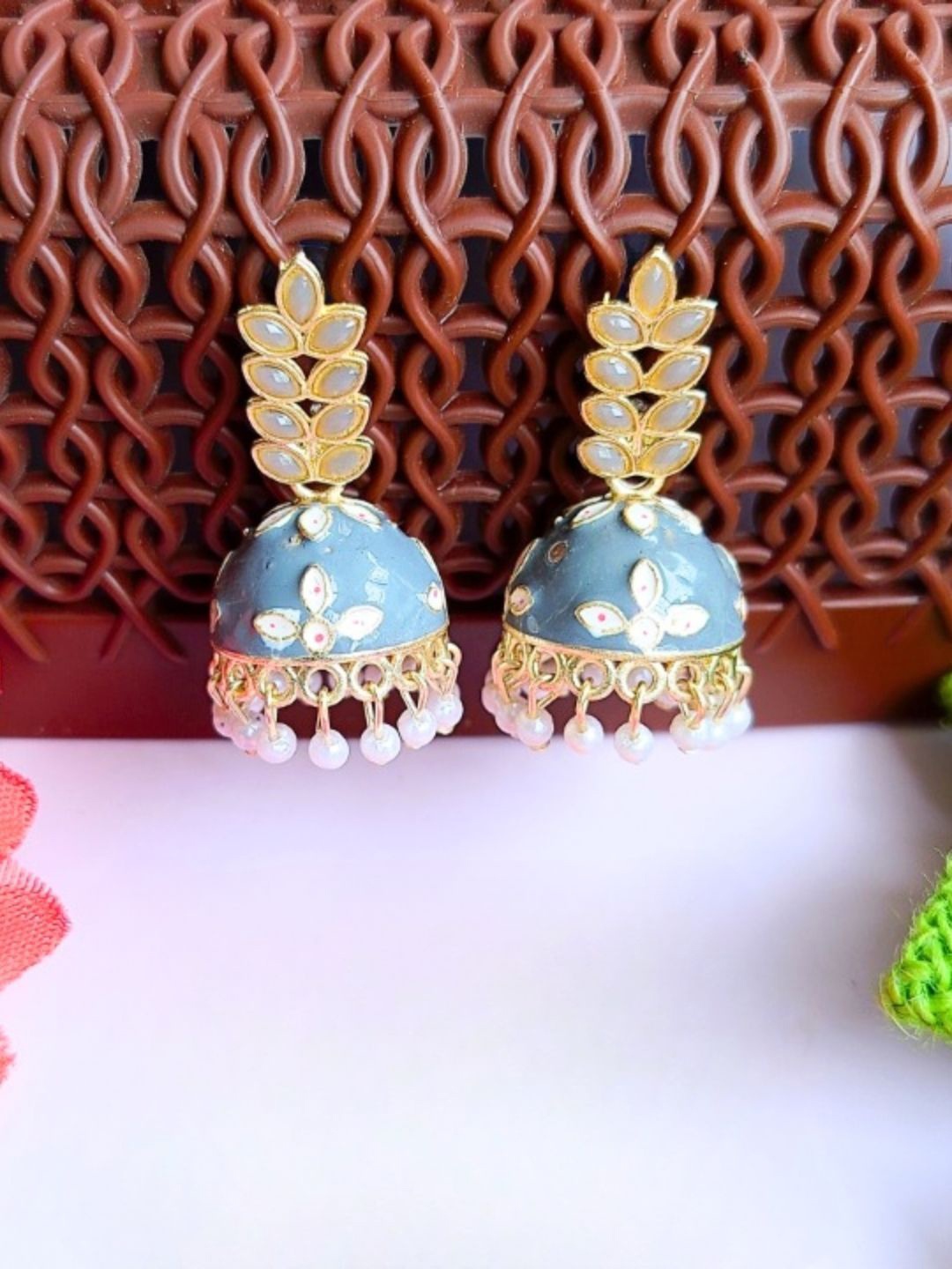 

Anouk Grey Metal Diamond Shaped Jhumkas