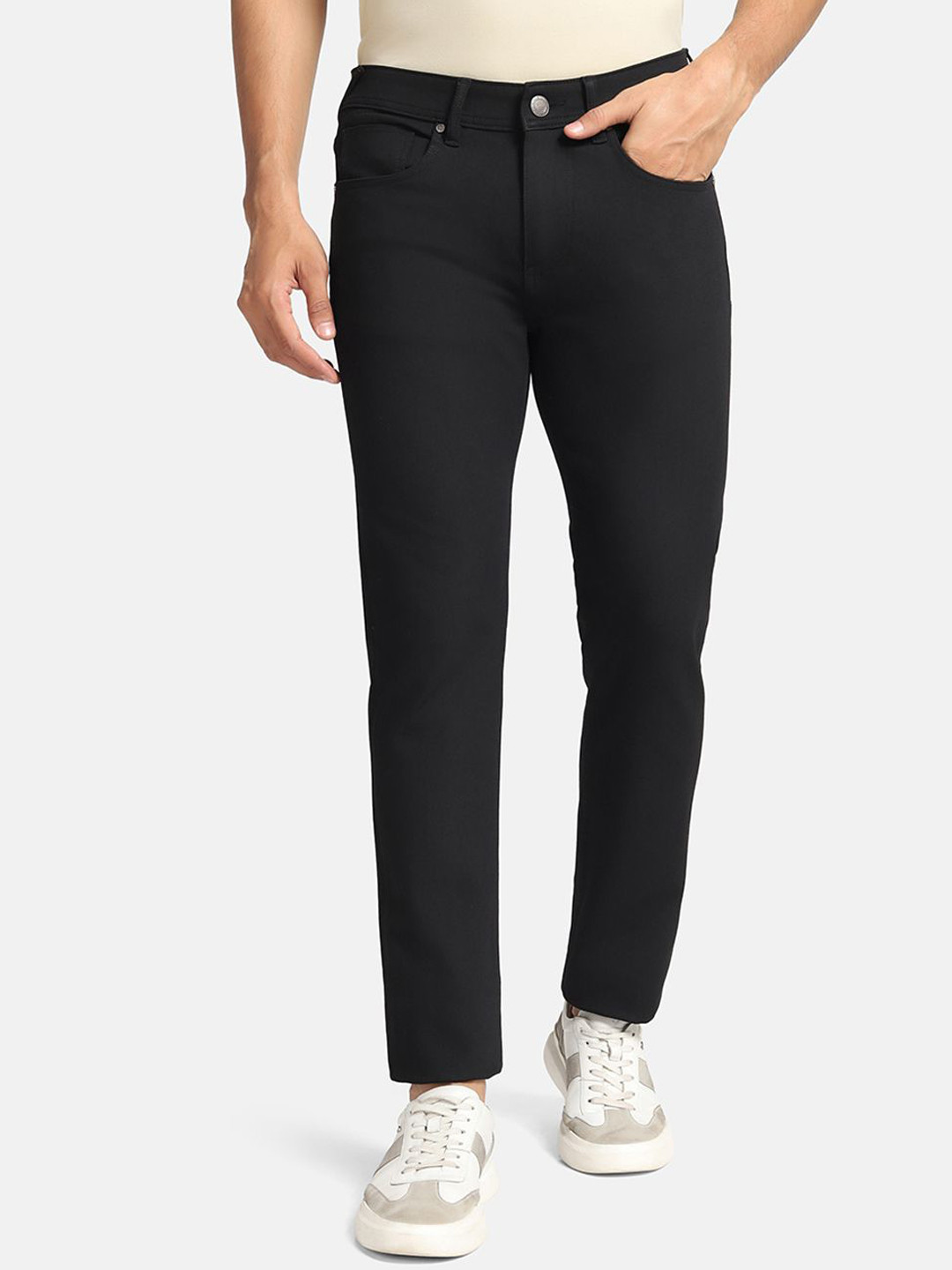 

Blackberrys Men Jean Slim Fit Low-Rise Stretchable Jeans, Black