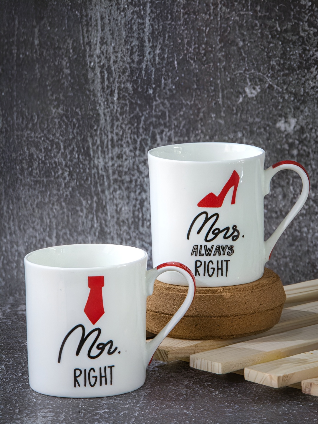 

Aura White & Red 2 Pcs Floral Printed Mugs 270 ml Each