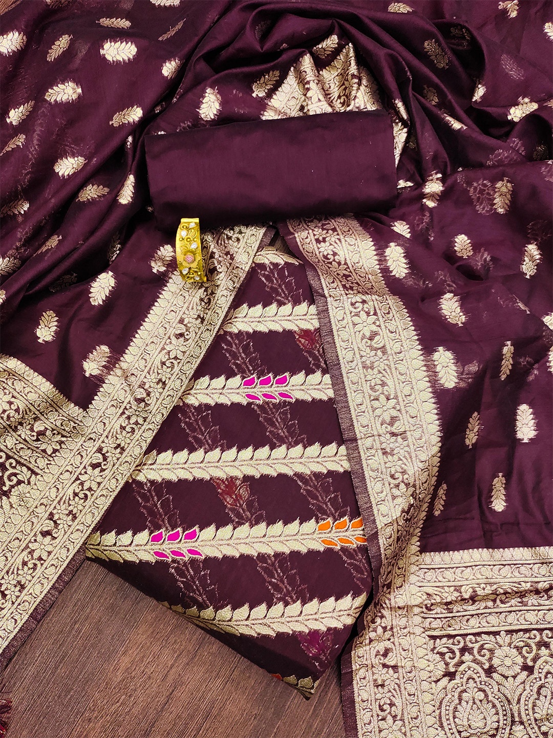 

Ishin Floral Woven Design Unstitched Dress Material, Burgundy