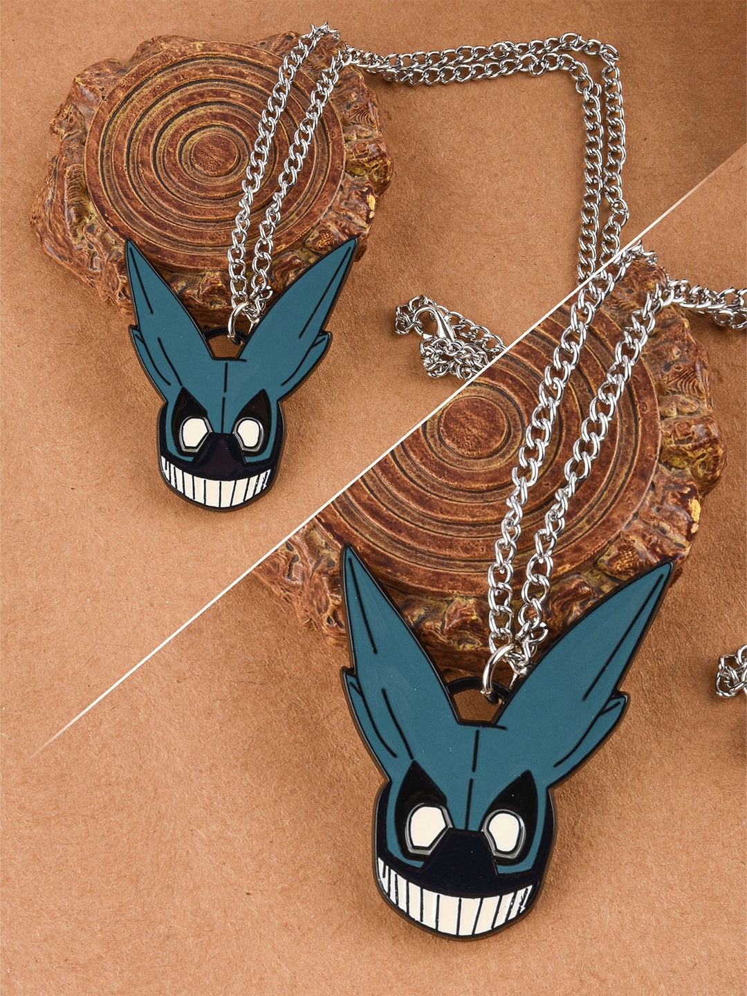 

COMICSENSE Unisex My Hero Academia Anime Necklace, Silver
