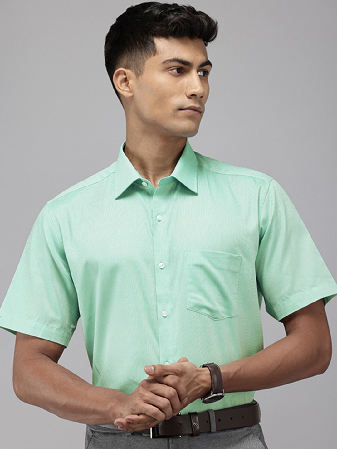 

Van Heusen Pure Cotton Custom Fit Self Design Opaque Formal Shirt, Sea green