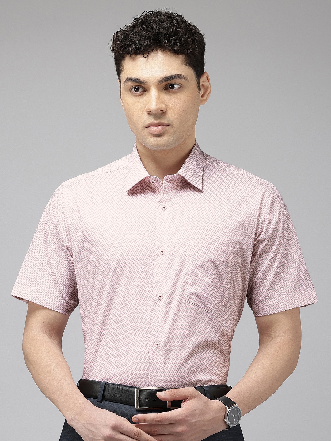 

Van Heusen Opaque Printed Pure Cotton Formal Shirt, White