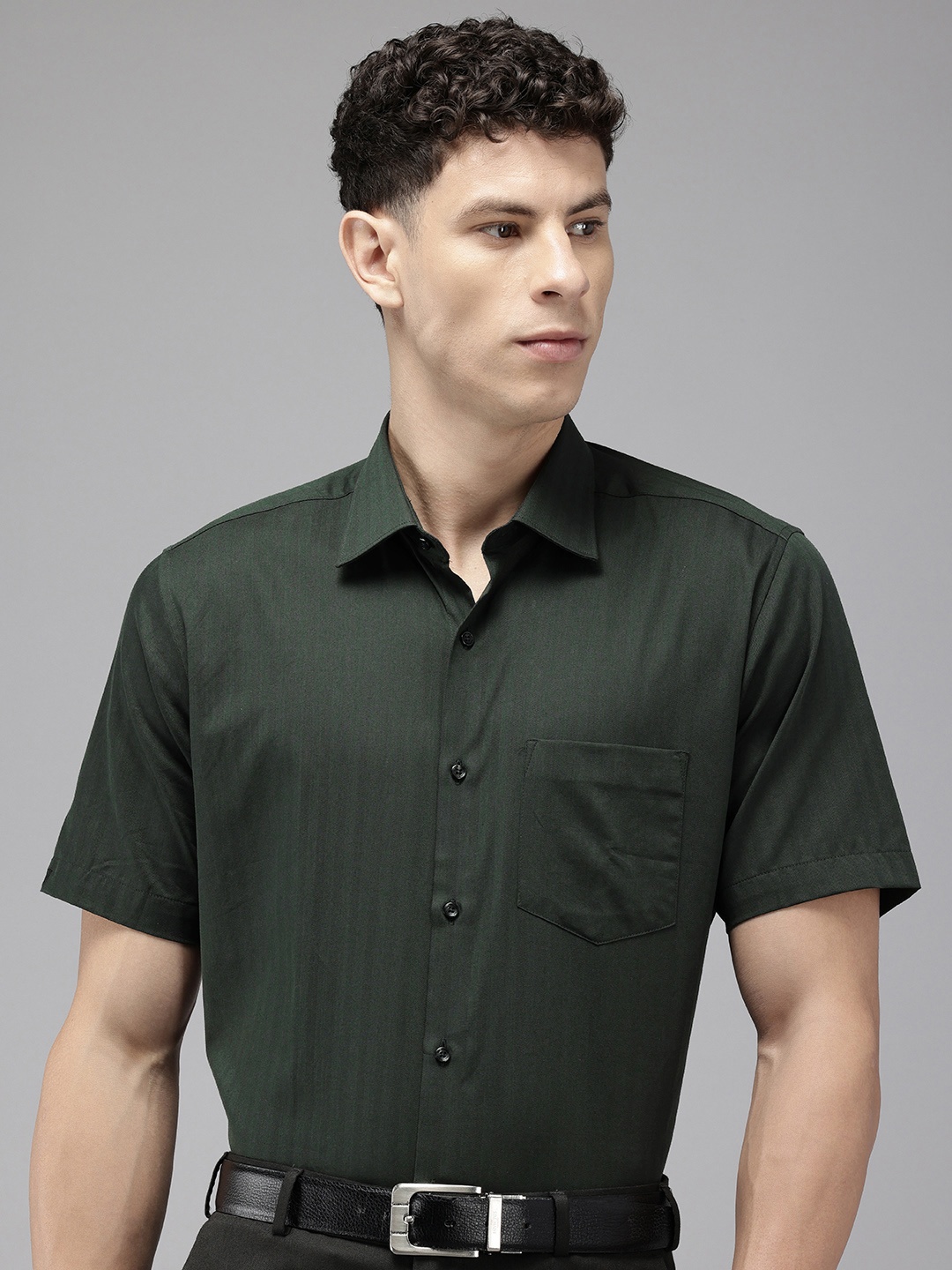 

Van Heusen Pure Cotton Custom Fit Self Striped Opaque Formal Shirt, Olive