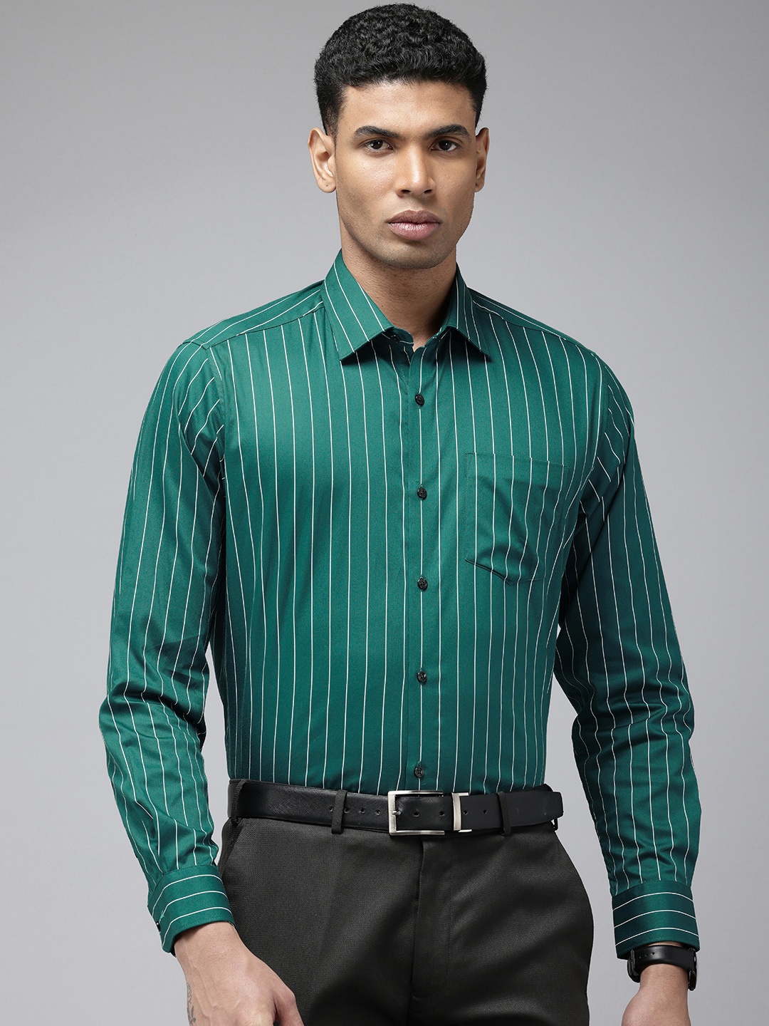 

Van Heusen Pure Cotton Custom Fit Striped Formal Shirt, Green