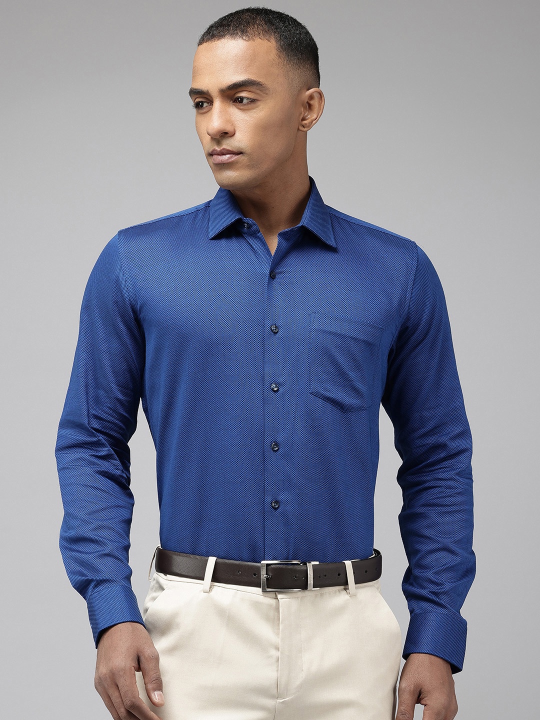 

Van Heusen Self Design Slim Fit Opaque Pure Cotton Formal Shirt, Blue