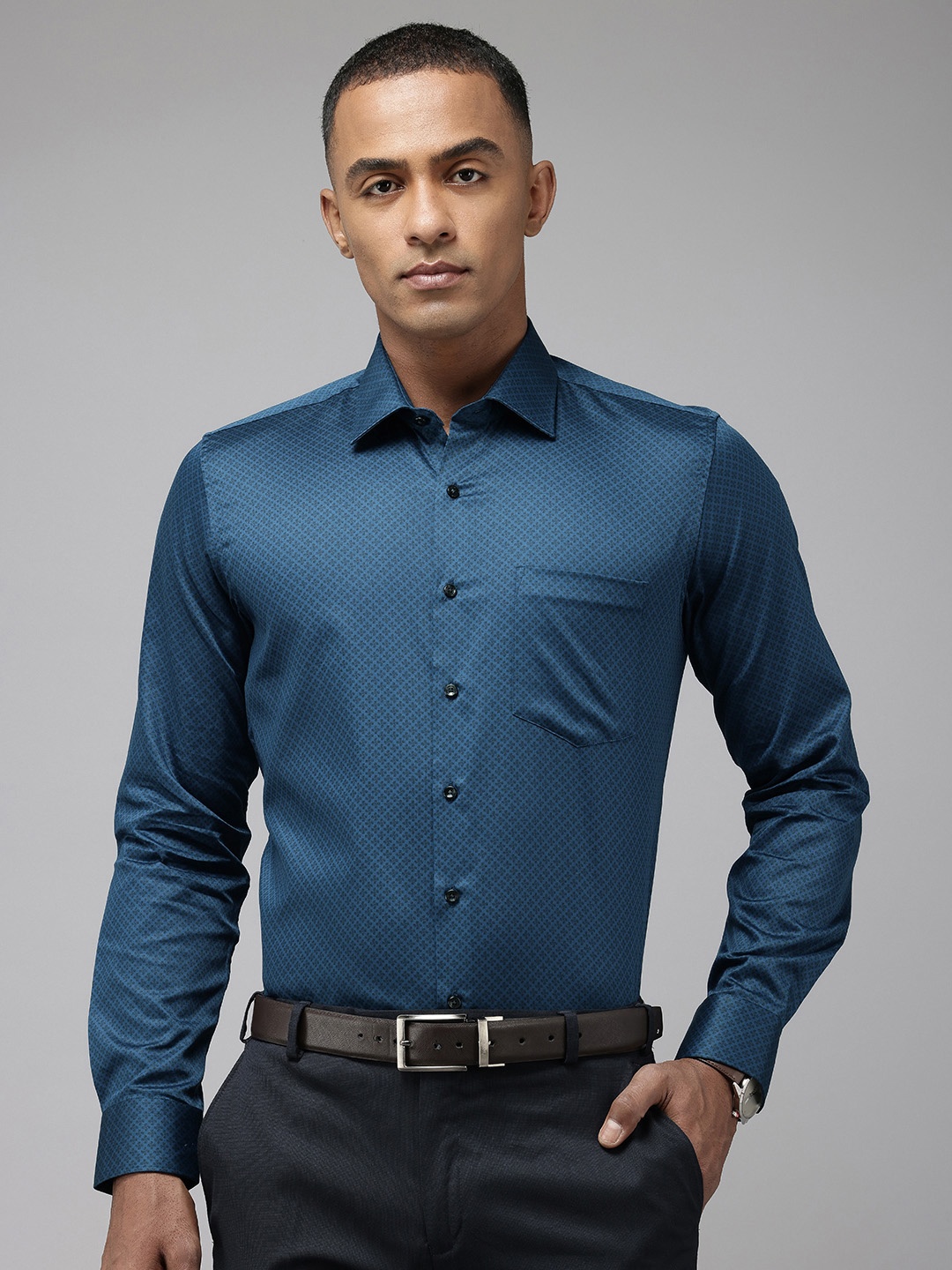 

Van Heusen Pure Cotton Slim Fit Opaque Printed Formal Shirt, Teal
