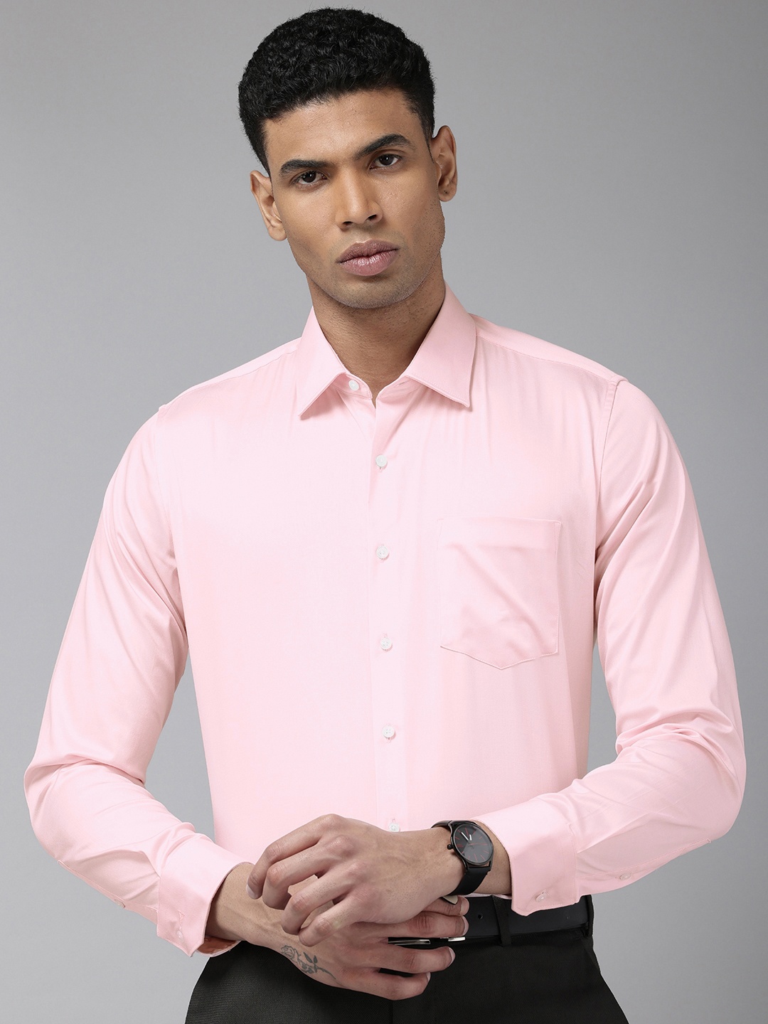 

Van Heusen Slim Fit Opaque Formal Shirt, Pink