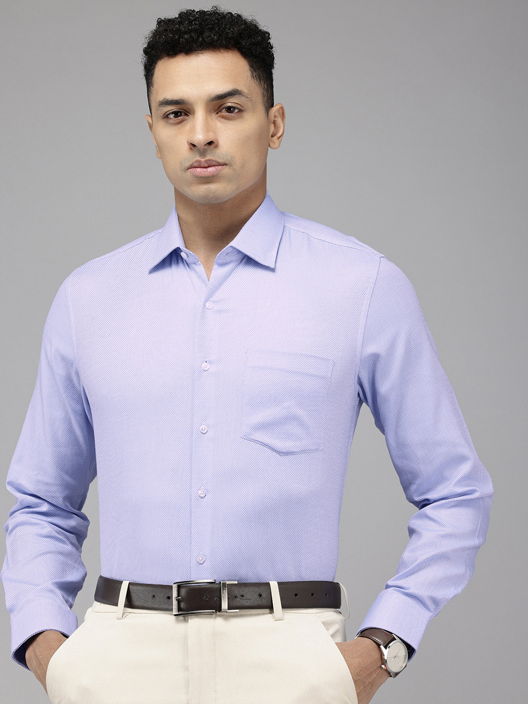 

Van Heusen Pure Cotton Slim Fit Self Design Opaque Formal Shirt, Blue