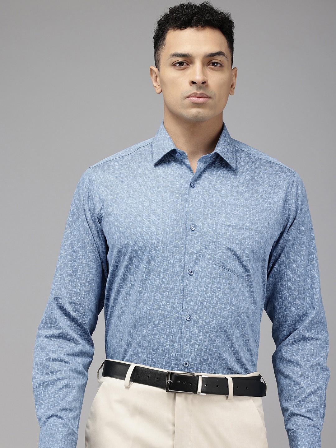 

Van Heusen Pure Cotton Custom Opaque Printed Formal Shirt, Blue