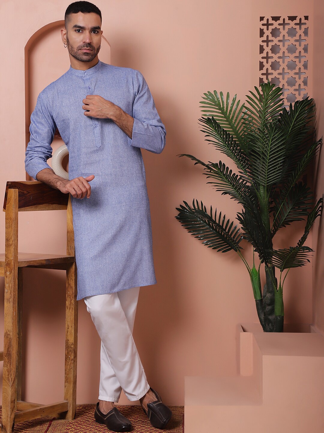 

Anouk Blue Band Collar Pure Cotton Long Sleeves Straight Kurta With Pyjamas